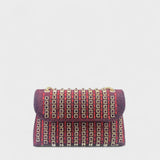 Bolsa de ombro com corrente elegante e diamantes coloridos