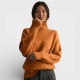 Suéter com decote alto aconchegante